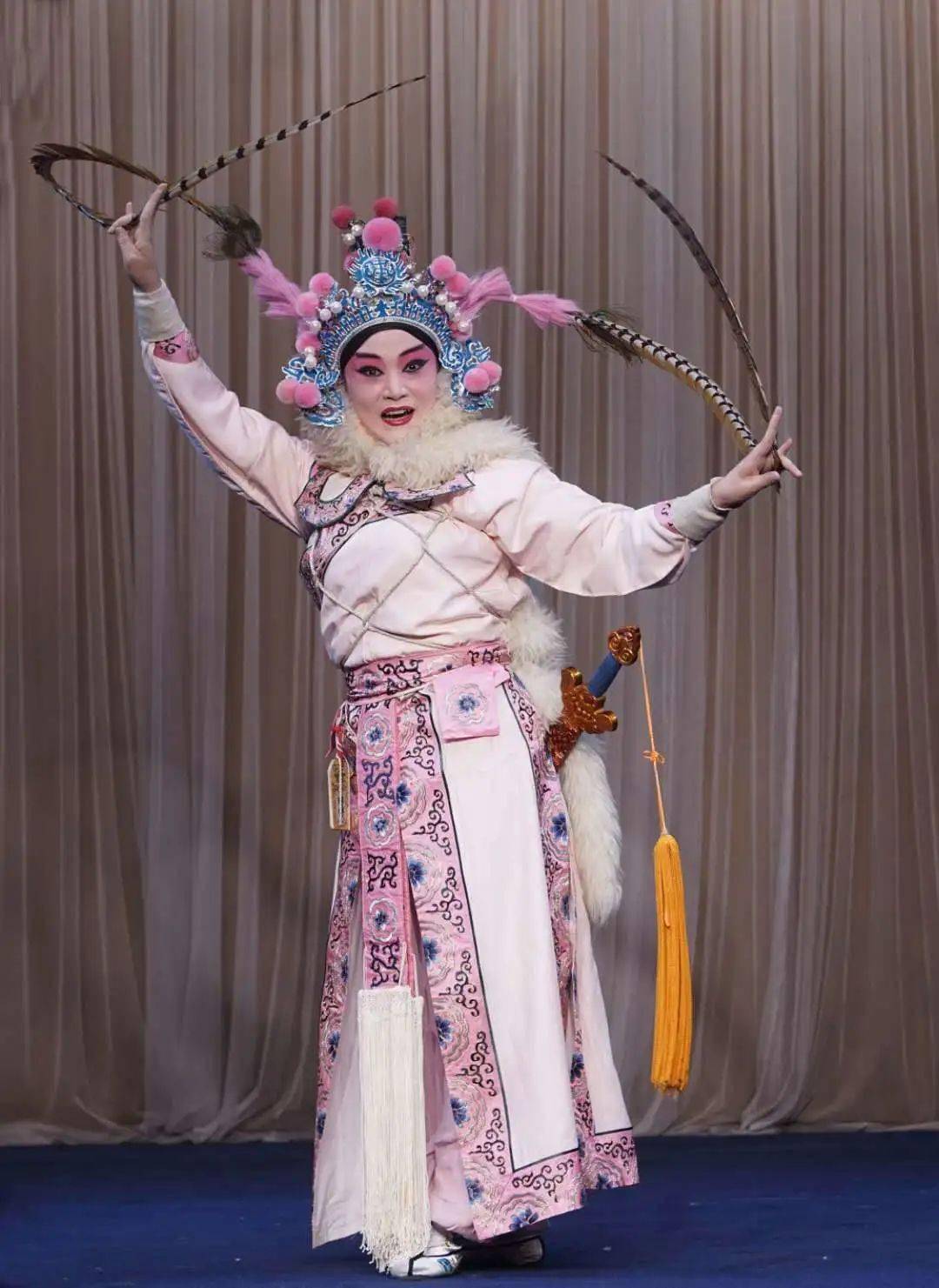 唢 呐:王 骏司 鼓:吴志伟焦光普——贾祖茂杨八姐——杨艳敏杨八姐乔