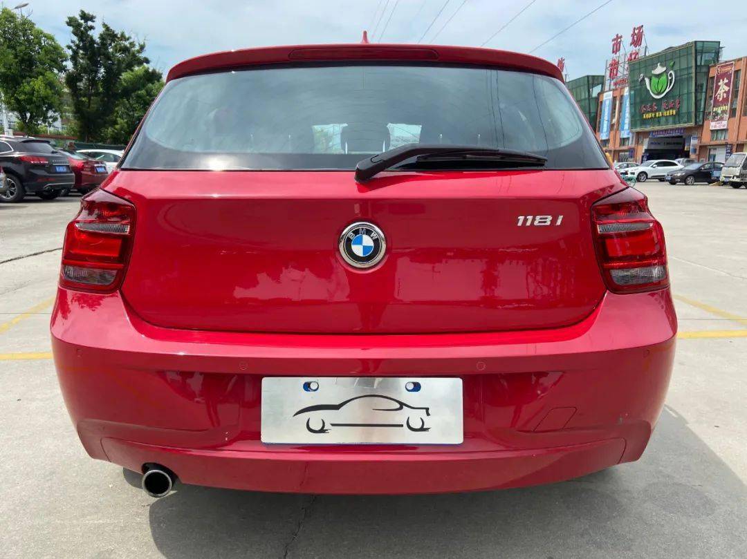 进口宝马118首付低至18万起
