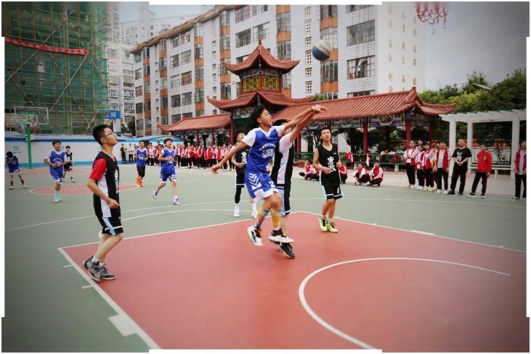 宣威热血少年赛场争锋记宣威五中初中部首届篮球运动会