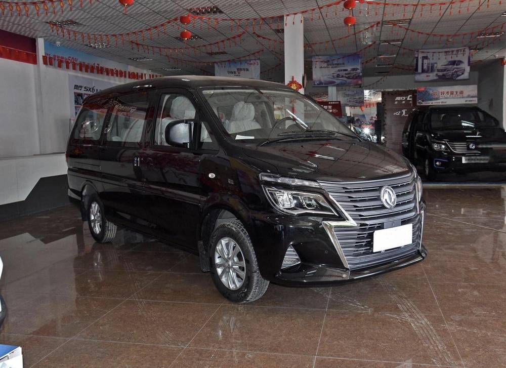 车长超5米1,顶配9.99万就能买_菱智