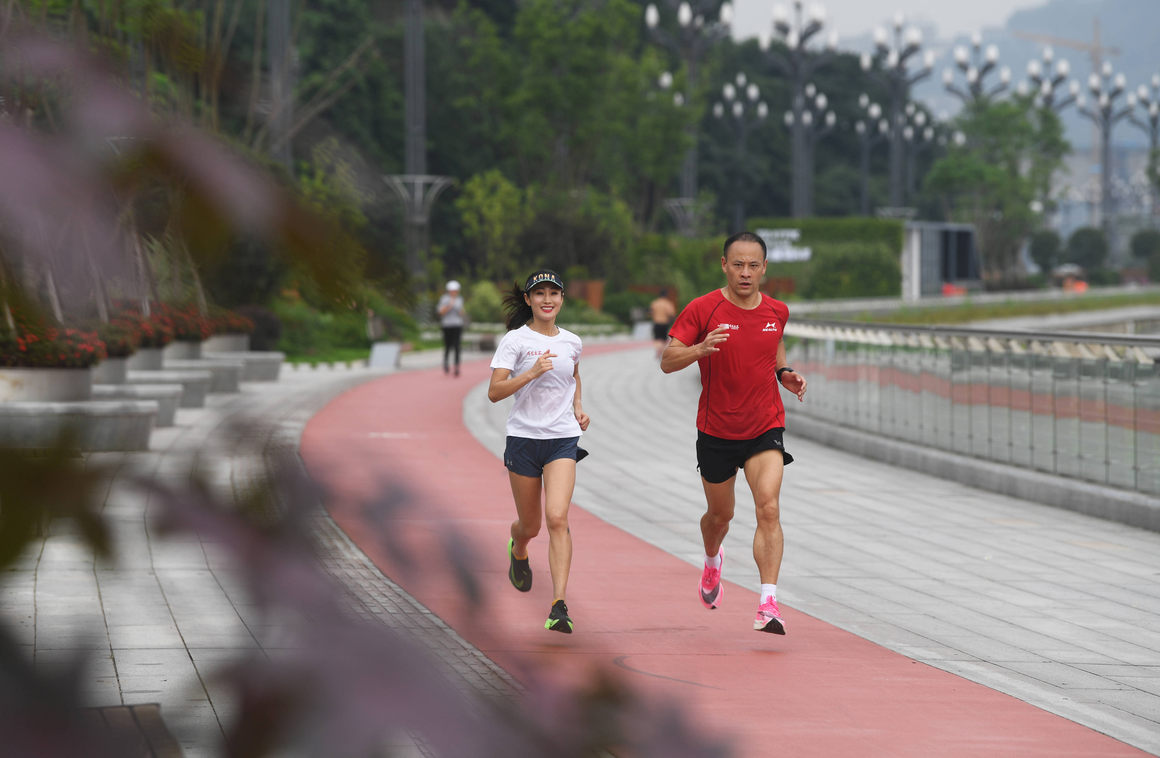 步道乐跑代跑图片