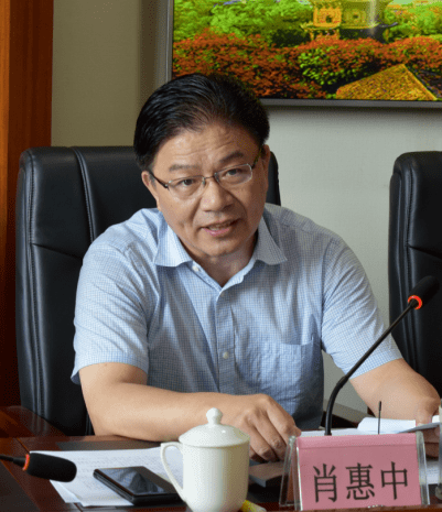 肖惠中局长传达国务院,省政府廉政工作会议精神,以及市政府廉政工作暨