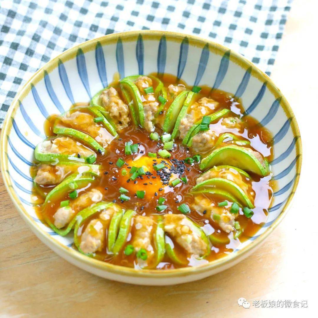 不用洗锅!夏天最爱这种光波炉懒人菜