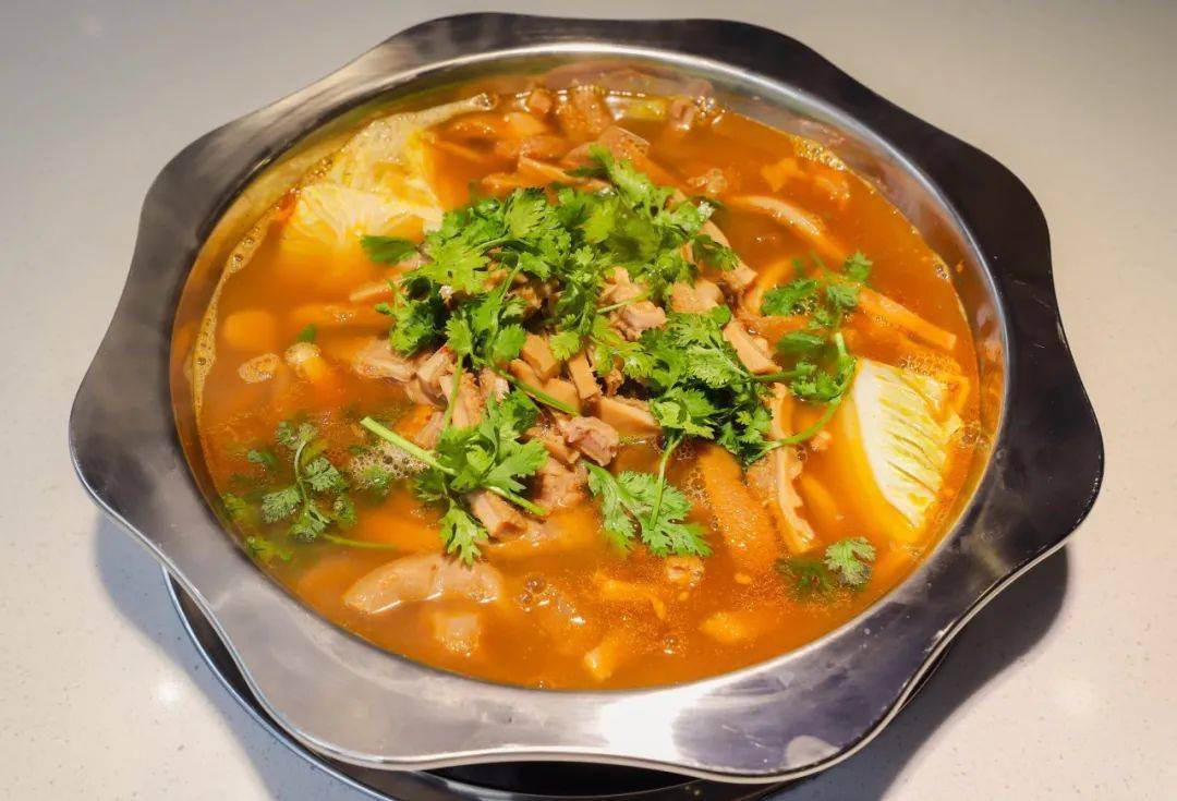 火爆苏州的牛杂火锅登陆无锡49抵100等超多福利让你纵享全牛盛宴