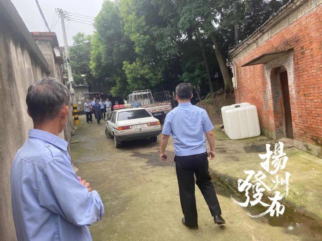 仪征发生命案致一死一伤记者前往案发地进行探访