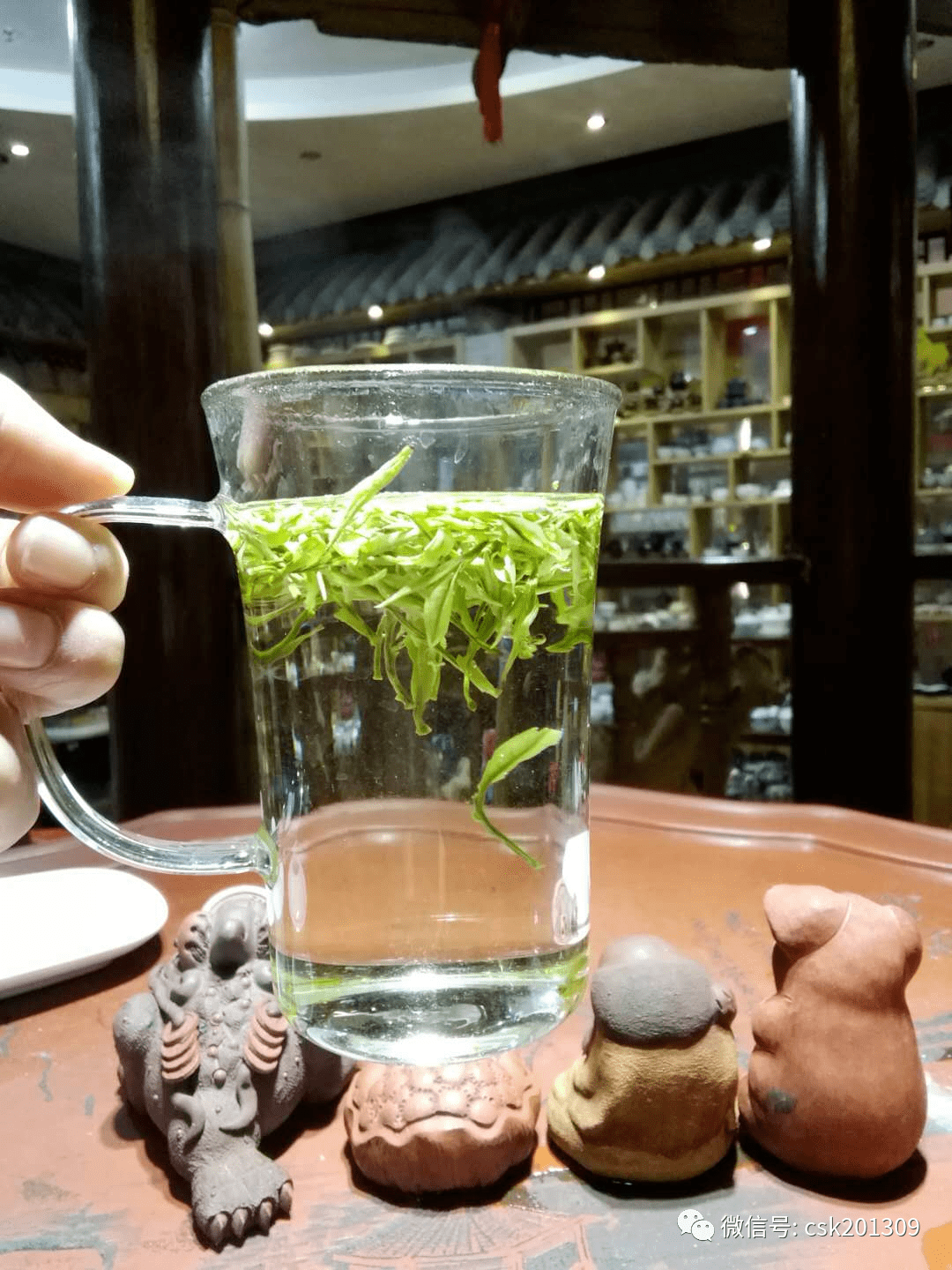 幽兰茶上客怎样喝茶养人