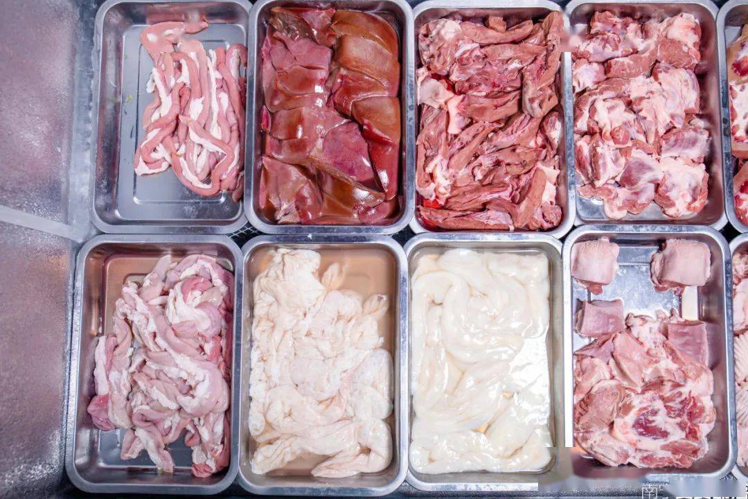 葛村路上有个超会炒生料的男人绝了