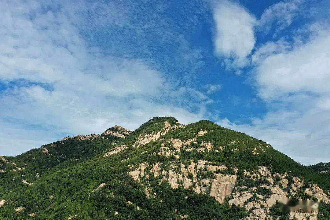 夏日的雨後,我們一起看看如黛青山_泰山