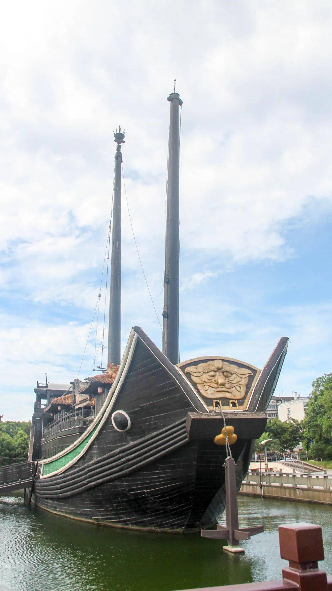 沿江路镇海人的小外滩海上丝绸之路的起碇港就在这里