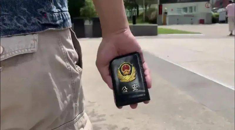 致敬萍乡便衣警察金色盾牌热血铸就危难之处显身手