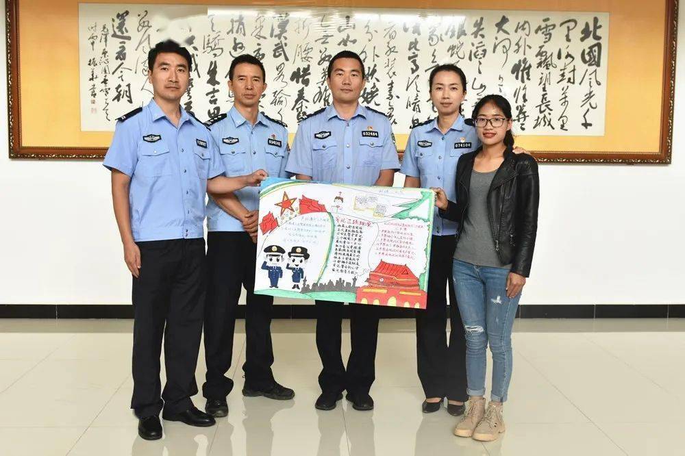 红河警校"三个规定"手抄报创意开启!他们画出这些"关键词"