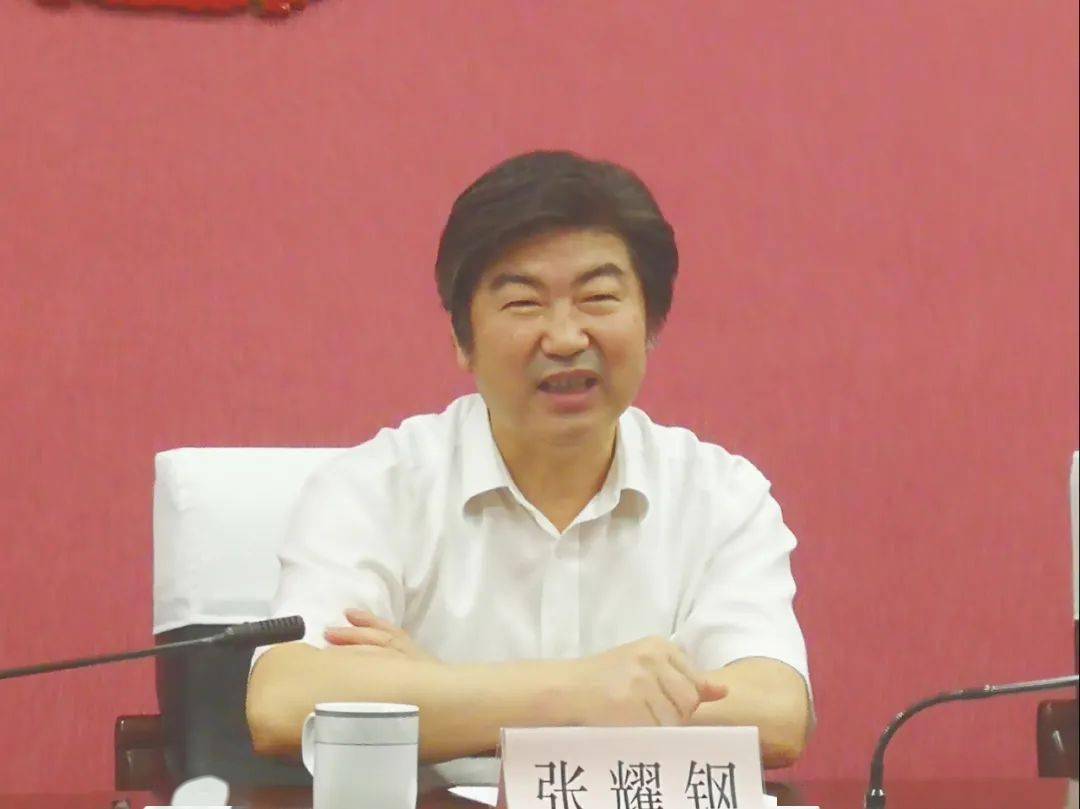 市人大常委会常务副主任张耀钢赴钟楼调研基层人大工作