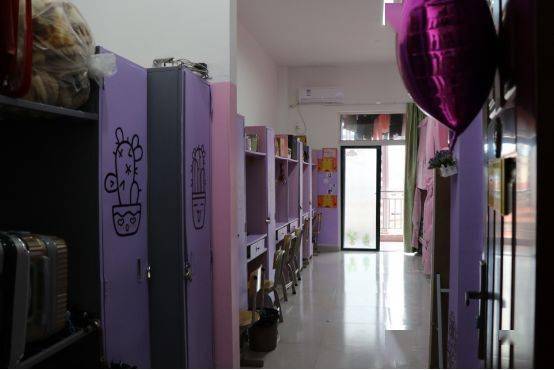 学院管理规范有序,借鉴台湾高校"小而精"的建设,服务理念,师生携手,不