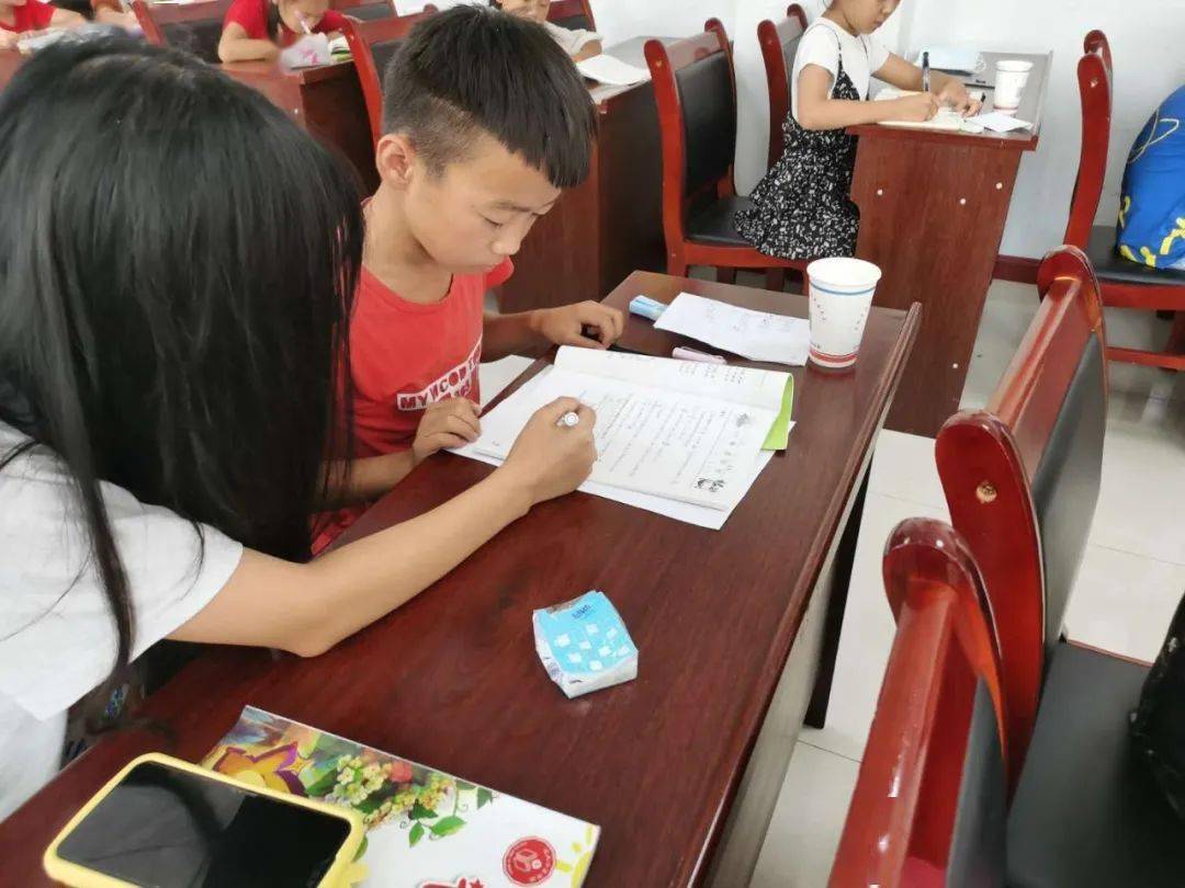 夜空中最亮的星康乃馨行动第七期帮帮学家教课堂开课啦