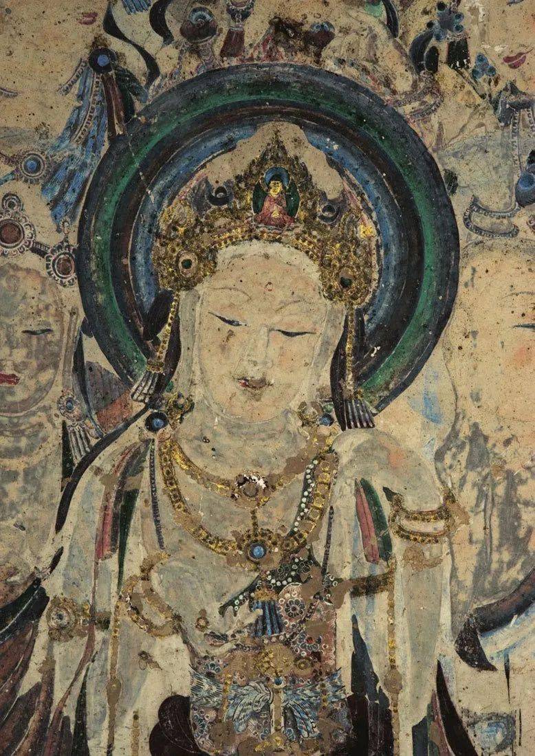 采访时说到: 我不是佛教徒,敦煌研究院的工作人员是凭着对敦煌石窟