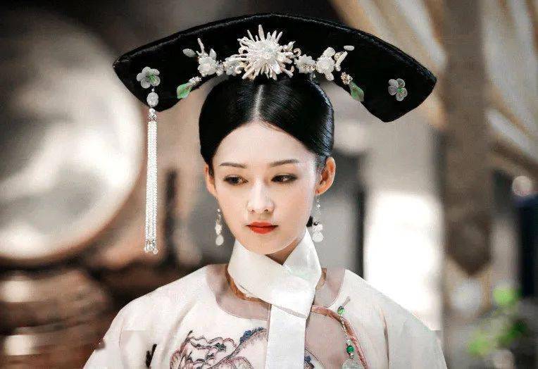 乾隆王朝⑧清朝一代皇后被逼疯最后剃发为尼过分痴情的女人命不会太好
