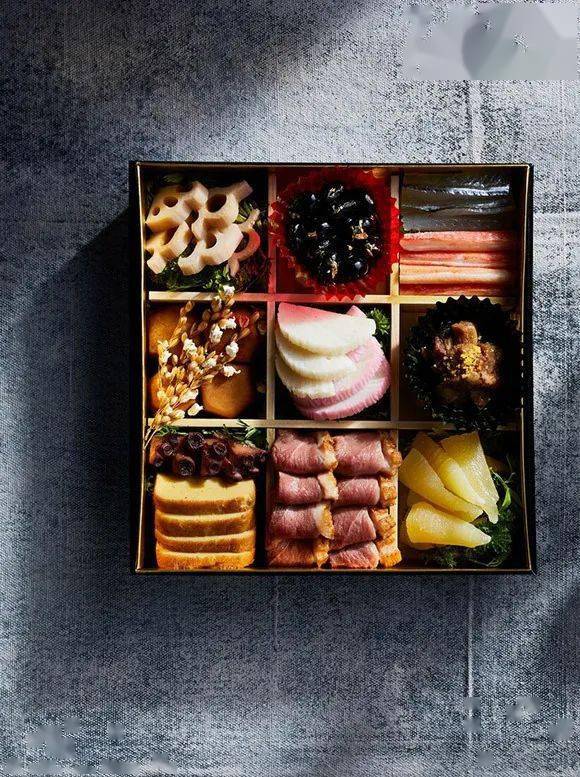 猫本首现3层便当怀石料理主厨坐镇口口限量