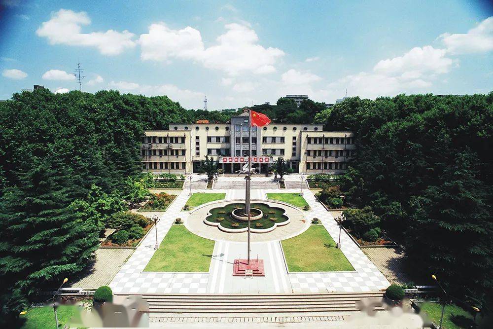 新生开学宝典之入学指南送上武理工的第一份见面礼特此为你们加入武