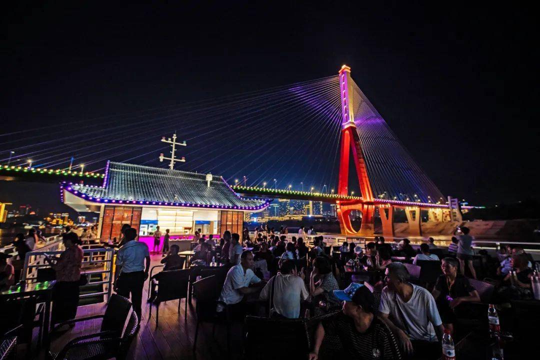 美食美景好玩万州这七大街区火了