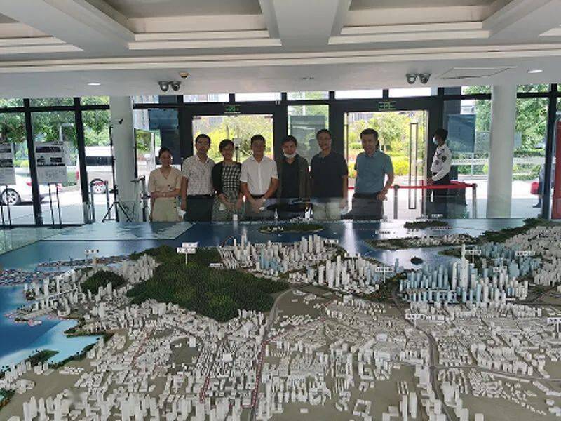 尹德慈率队赴前海开展广东以创新推动经济高质量发展专题调研