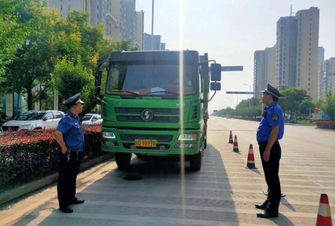 控源点,除盲点!杨凌对渣土车"碰真动硬"