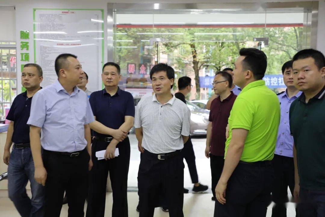 副总队长吴干呈一行对怀化市创建全国禁毒示范城市工作进行实地检查