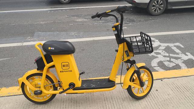 继小蓝车小绿车后,一款共享电动小黄车走进冰城市民生活