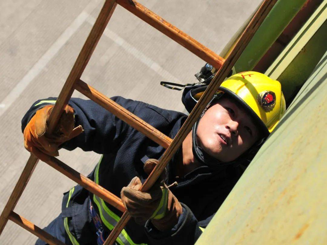 服了奉贤这群人竟然真不怕热