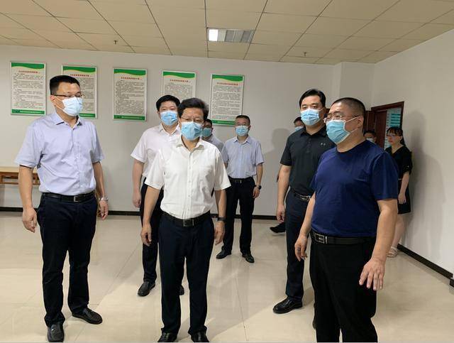 陈志良在视察疫情防控工作时要求持续抓好常态化疫情防控全力保障群众