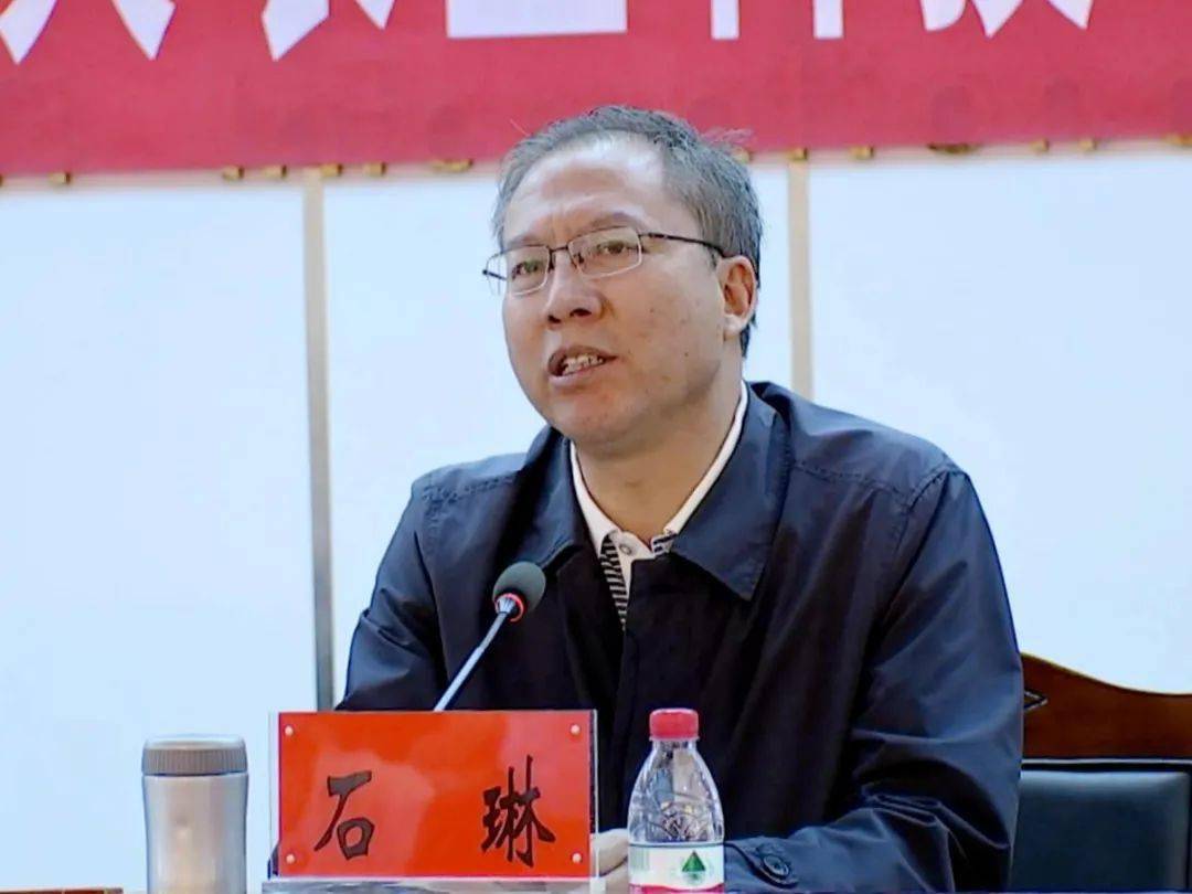 省残疾人农业科技指导中心负责人马新平,县委书记石琳出席开班仪式,市