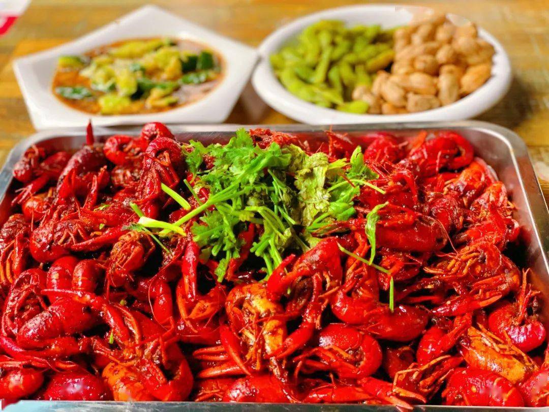 78享门市价258套餐5斤小龙虾秘制拍黄瓜花生毛豆拼盘