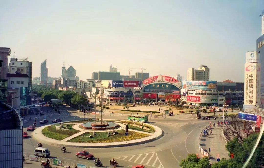 变迁和巨变20年马鞍山城市中心新旧对比视频曝光感动