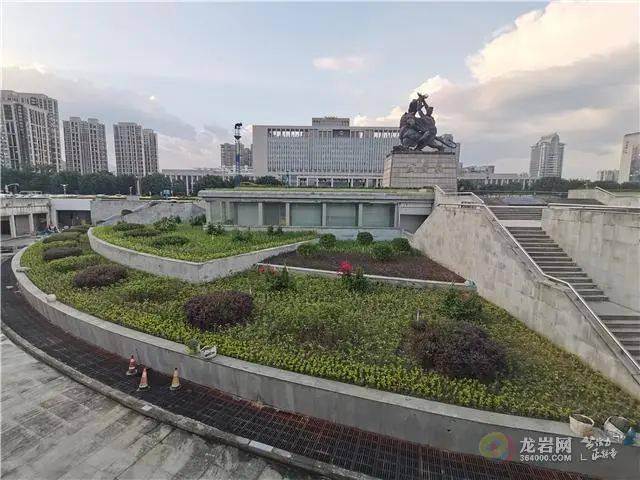 龙岩人人民广场这个地方悄悄发生了变化你发现了吗