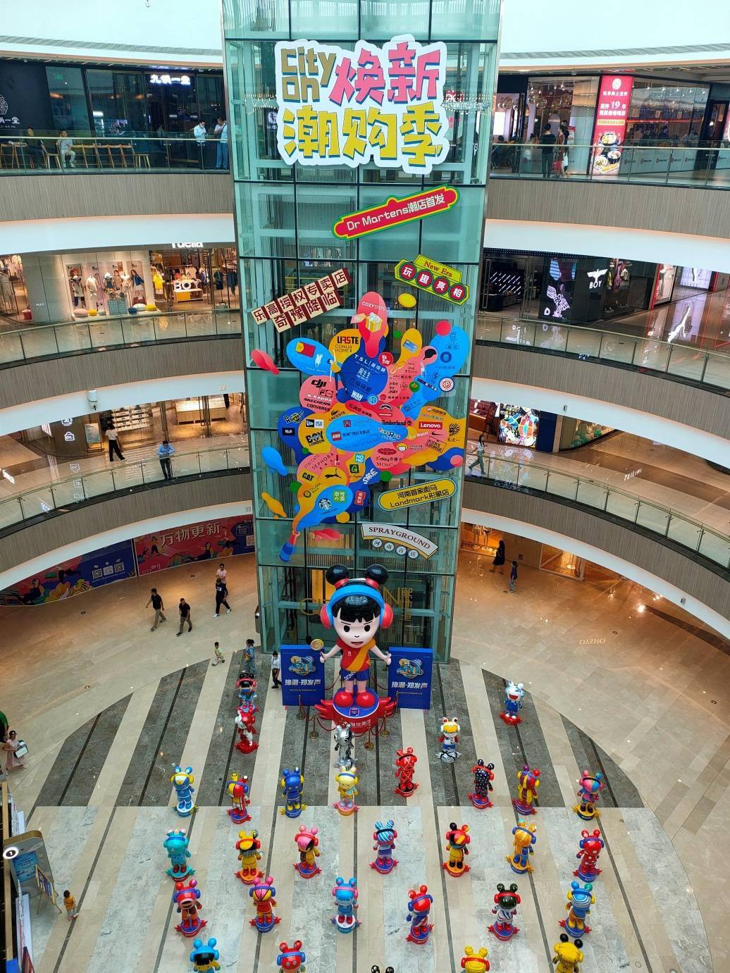 焕新升级品牌传承中西融合从熙地港郑州购物中心三周年品牌焕新看消费