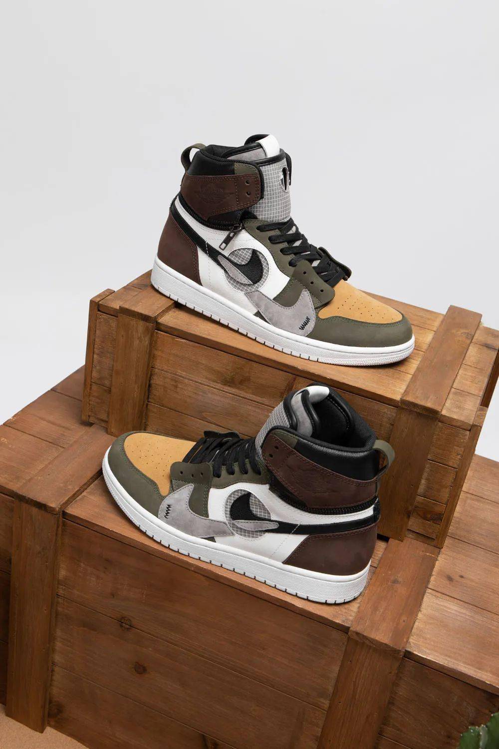 独立编号特殊鞋盒限量333双的三体aj1明日发售