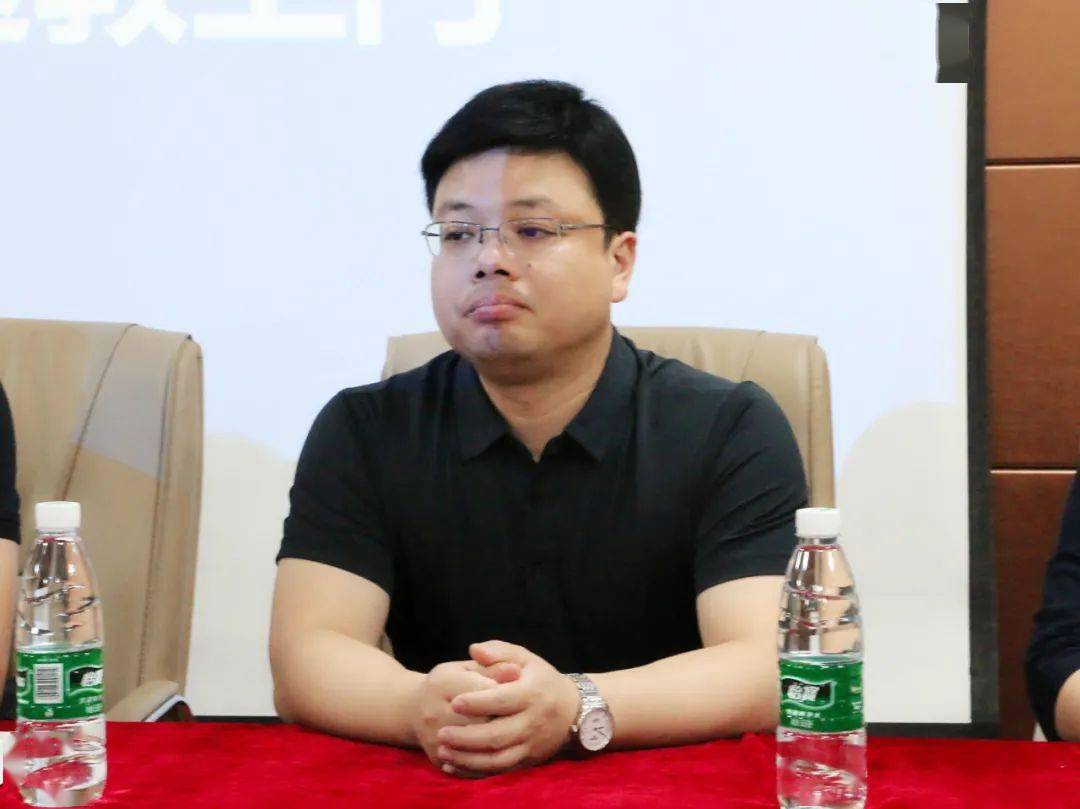 中国宝武电商扶贫培训班在罗田隆重举行