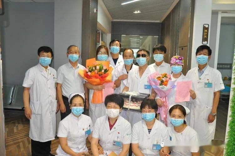 山西省荣军医院举办弘扬抗疫精神护佑人民健康第三个中国医师节活动