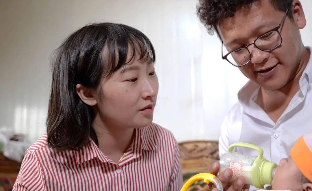 新爱情故事汉藏青年的公益良缘