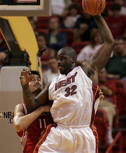 来看看奥尼尔在nba时期的表现吧!