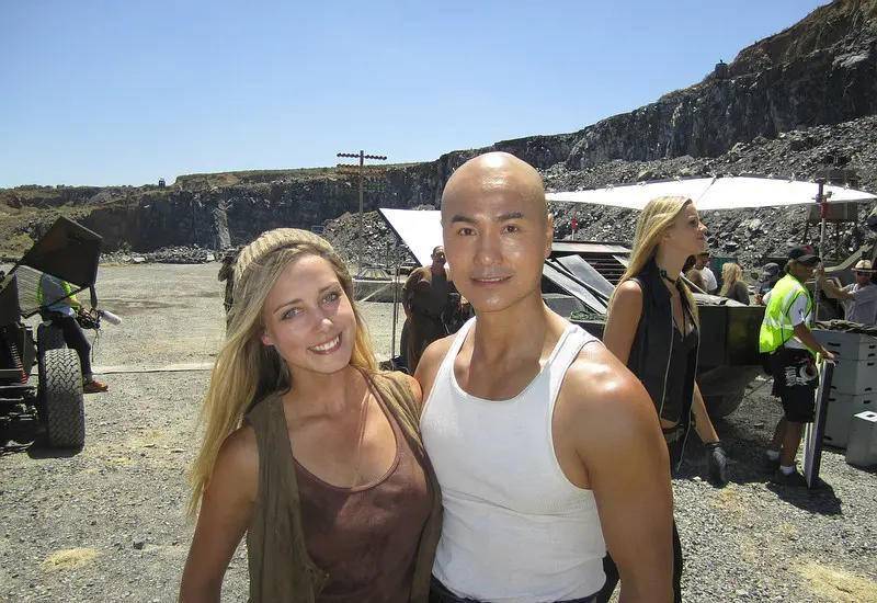 19岁习武20岁夺冠,业内称他是复活的李小龙,巅峰时为爱隐退_仇云波