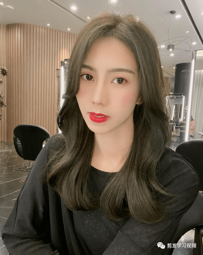 2020染个"闷青色"颜值高(35款)