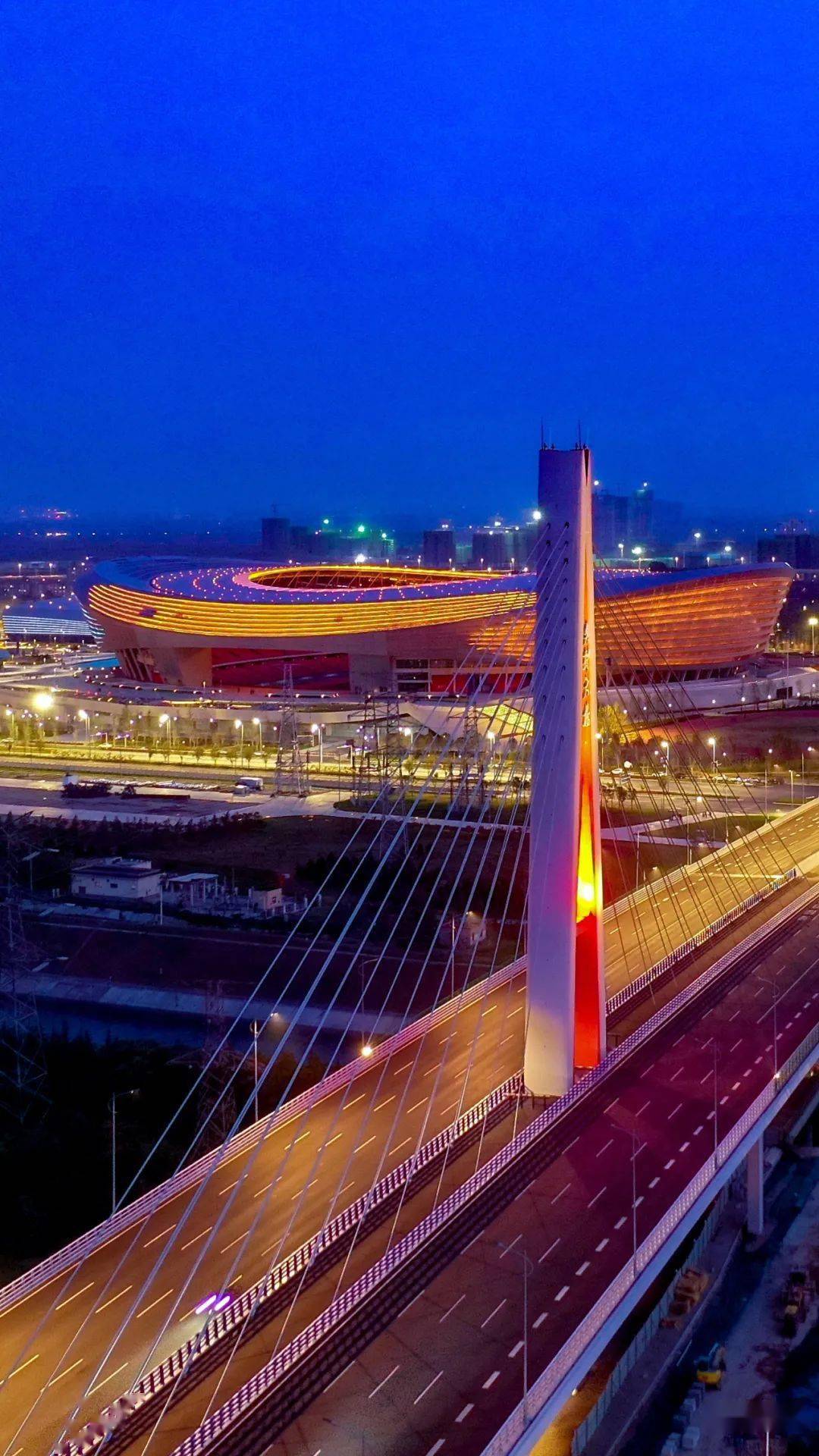 赞郑州晋升全球二线大城市