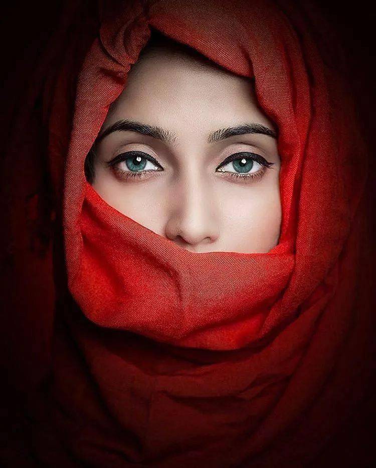 世界各国美女眼神特写美醉了