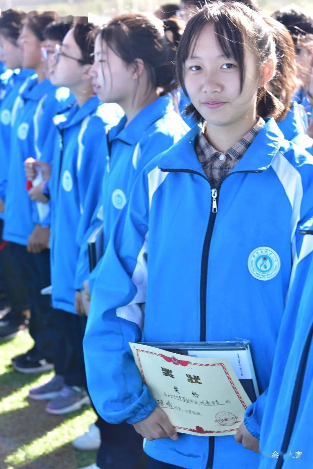 军训训到掉皮,只有学风良好的会宁二中有!_手机搜狐网