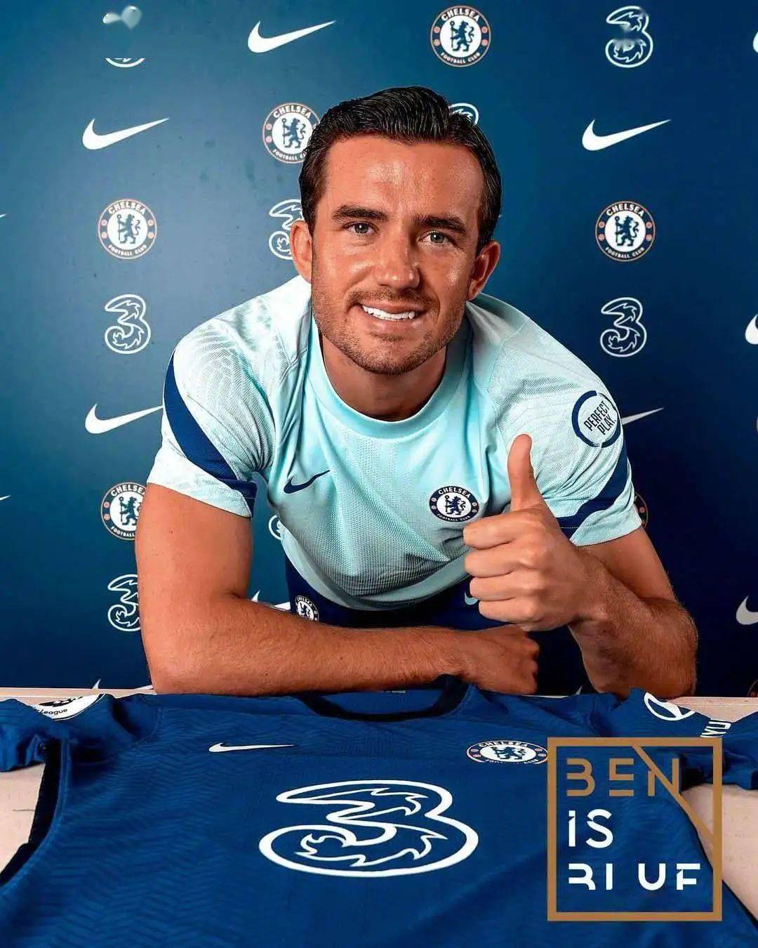 英超英格兰国脚后卫奇尔维尔正式加盟切尔西