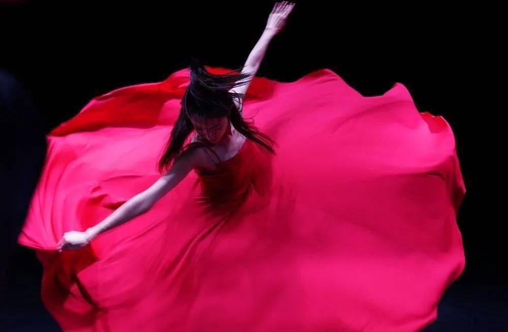 有一种穿衣叫钟楚曦