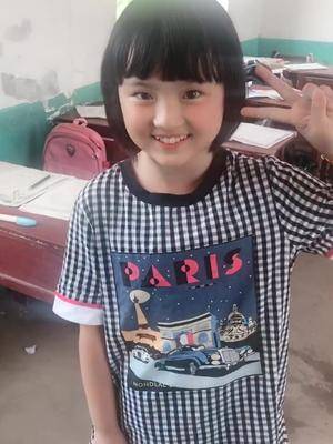 看月亮爬上来藏了好久没舍得发甜甜圆圆宝贝吖