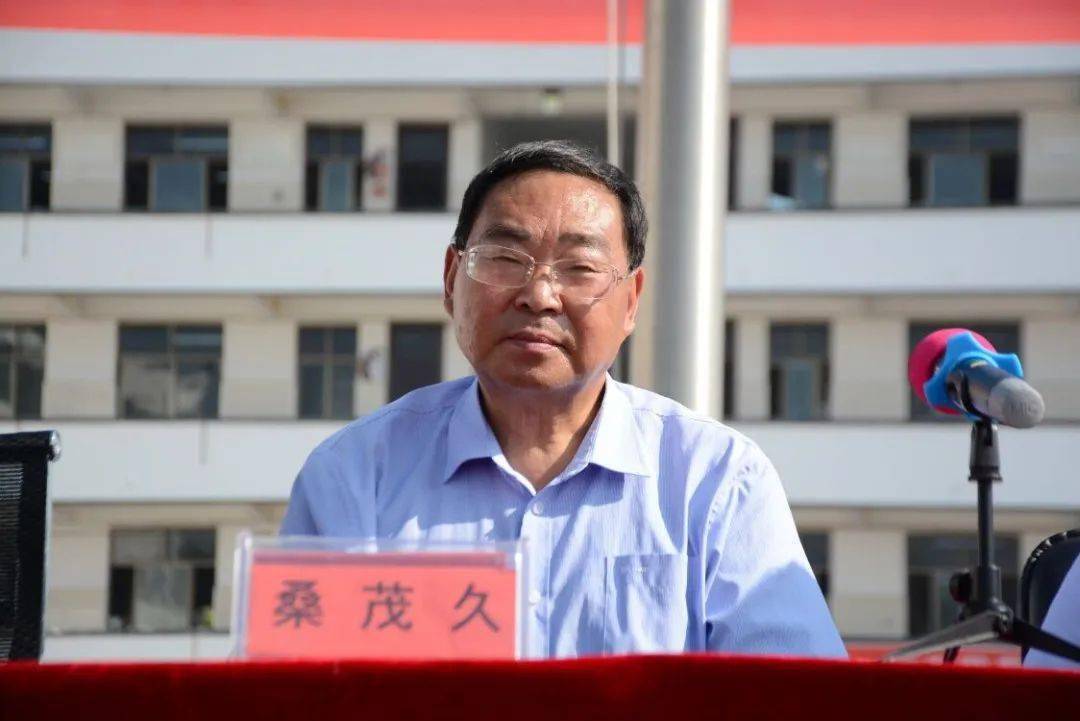民权县九九高级中学看看民权县九九高级中学的军训特辑吧!