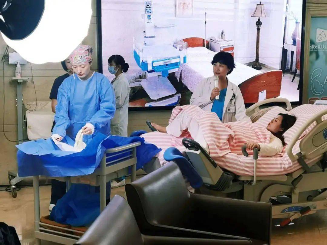 回顾| 看完安琪儿实景分娩情景剧,我对顺产信心满满!