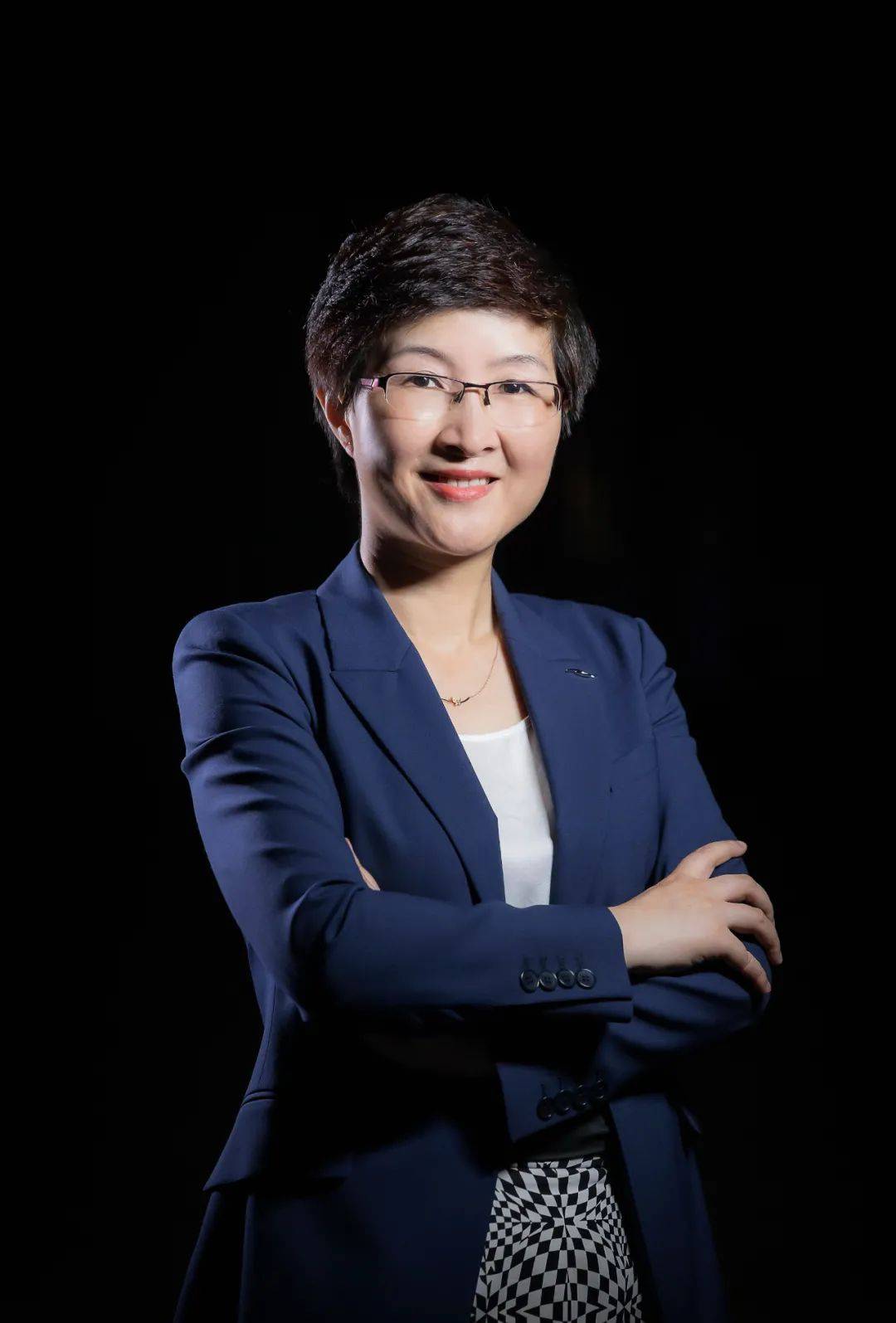 人事任命杭州泛海钓鱼台酒店任命杨赟霞女士担任酒店行政助理经理